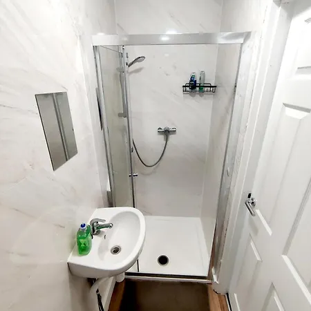 Ubytování v soukromí Private With Ensuite Bathrooms Filton Southmead