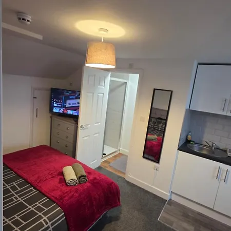 Private With Ensuite Bathrooms Filton Southmead * Bristol