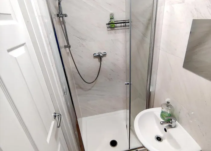 Private With Ensuite Bathrooms Filton Southmead منزل للإقامة *