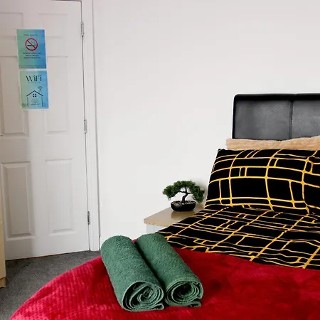 Δωμάτια σε οικογενειακή κατοικία Private With Ensuite Bathrooms Filton Southmead