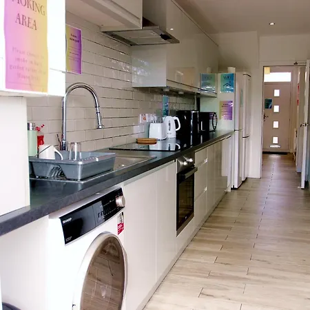 House Share With Few Ensuite Near Southmead Homestay